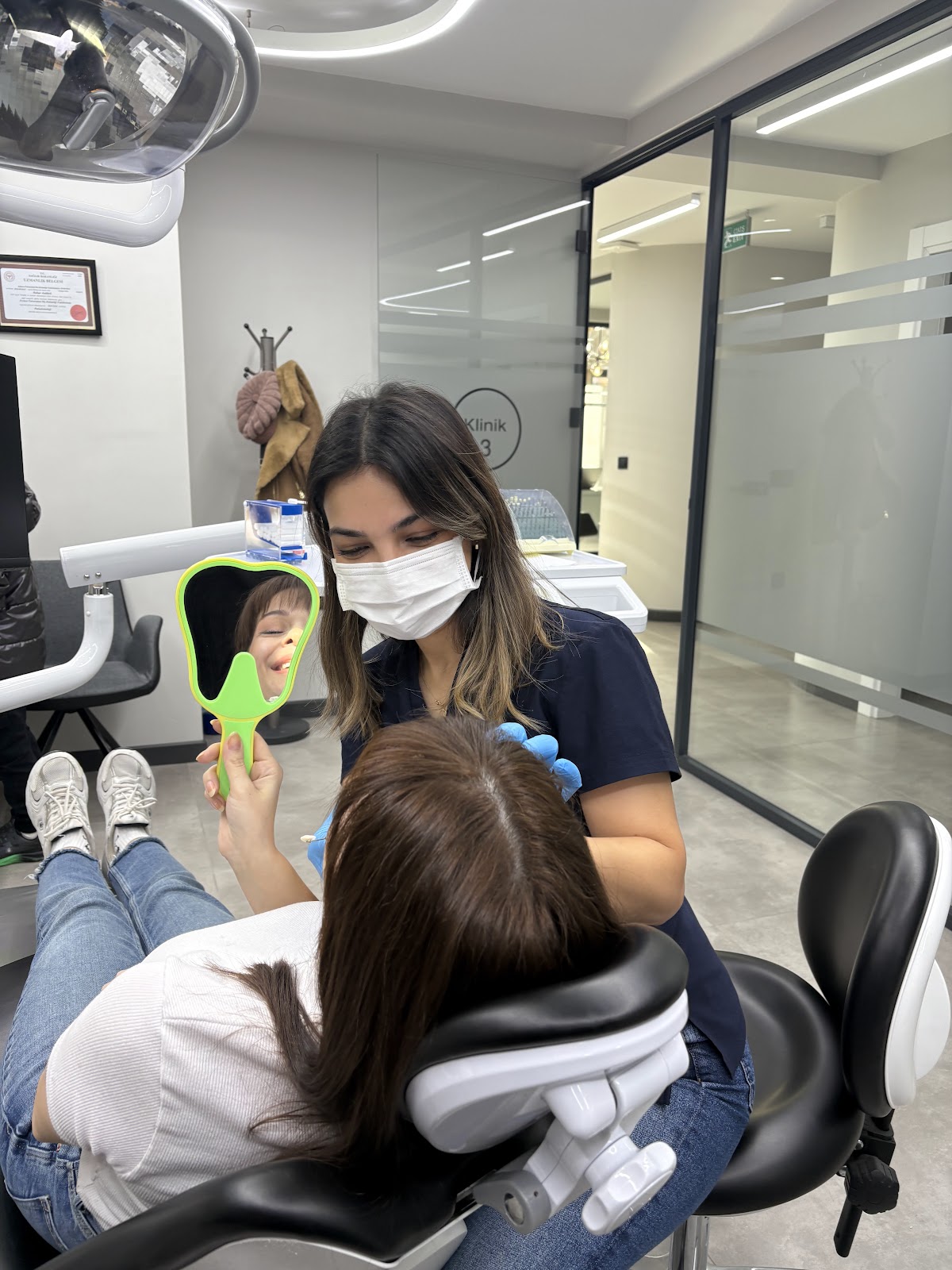 Dentbien Ağız ve Diş Sağlığı Polikliniği / Ataşehir İmplant Diş Kliniği