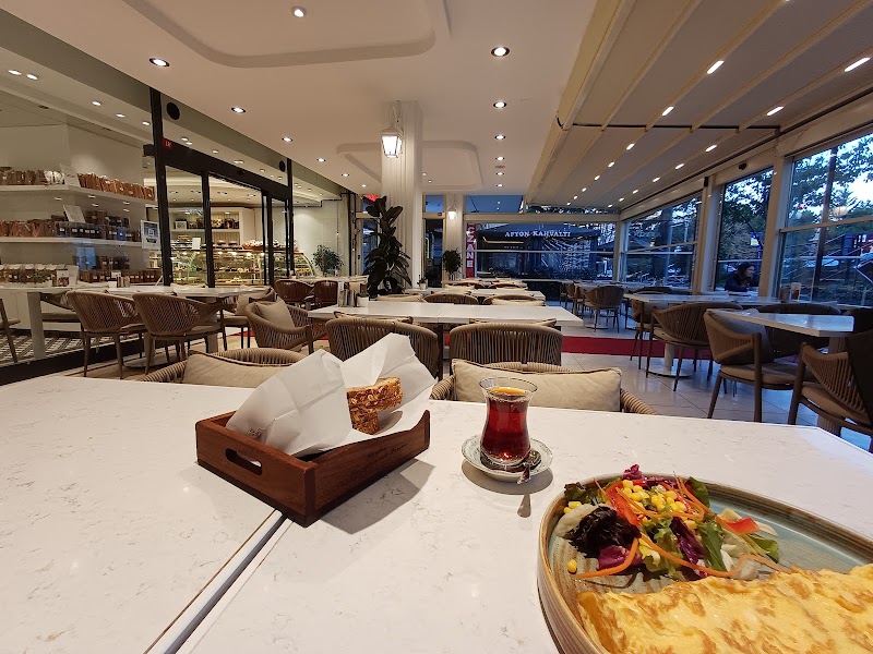 Tarihi Kuzguncuk Fırını Cafe & Restaurant - Ataşehir