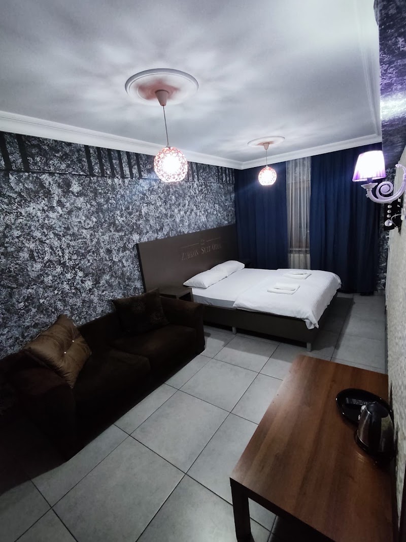 Zirkon suit Otel