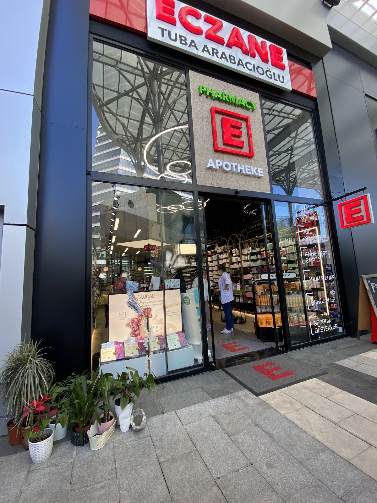 Ataşehir Metropol Eczanesi